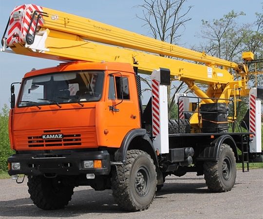 Аренда автовышки в Геленджике и  Краснодарском крае