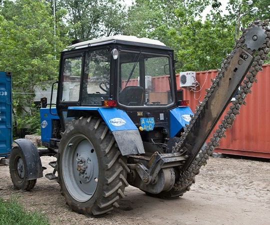 Траншеекопатель в аренду в Геленджике и  Краснодарском крае